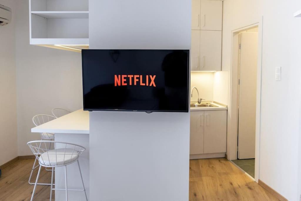 Cozy Studio In The Heart Of City كوموتيني المظهر الخارجي الصورة