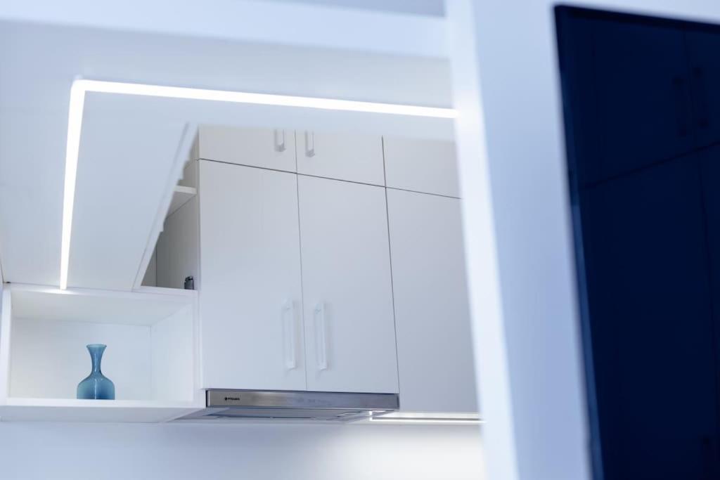 Cozy Studio In The Heart Of City كوموتيني المظهر الخارجي الصورة