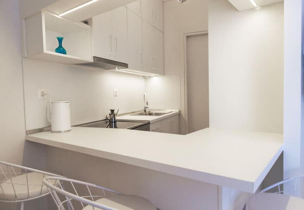 Cozy Studio In The Heart Of City كوموتيني المظهر الخارجي الصورة