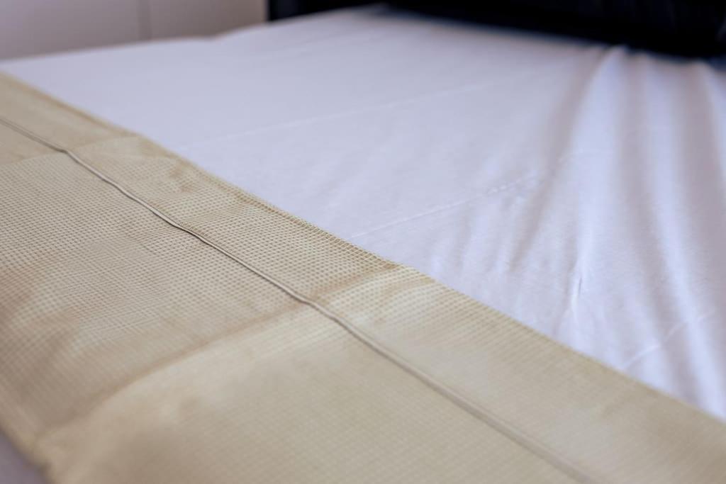 Cozy Studio In The Heart Of City كوموتيني المظهر الخارجي الصورة