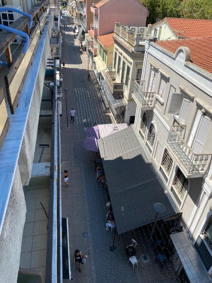 Cozy Studio In The Heart Of City كوموتيني المظهر الخارجي الصورة